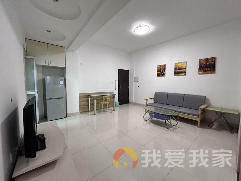 广场东路 南北通透，采光好 装修好，环镜优美 近地铁 视野好，诚心出租