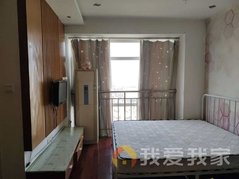 天集领寓 装修好，环镜优美 视野好，诚心出租