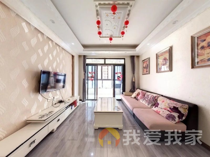 南昌我爱我家绿地外滩公馆 南北通透，采光好 装修好，环镜优美 近地铁 周边匹套完善，，出行方便