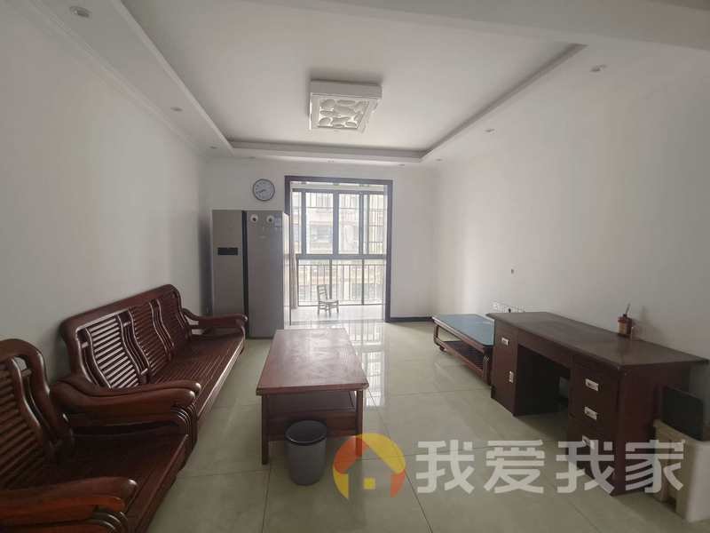 彭子江花园 南北通透，采光好 装修好，环镜优美 视野好，诚心出售