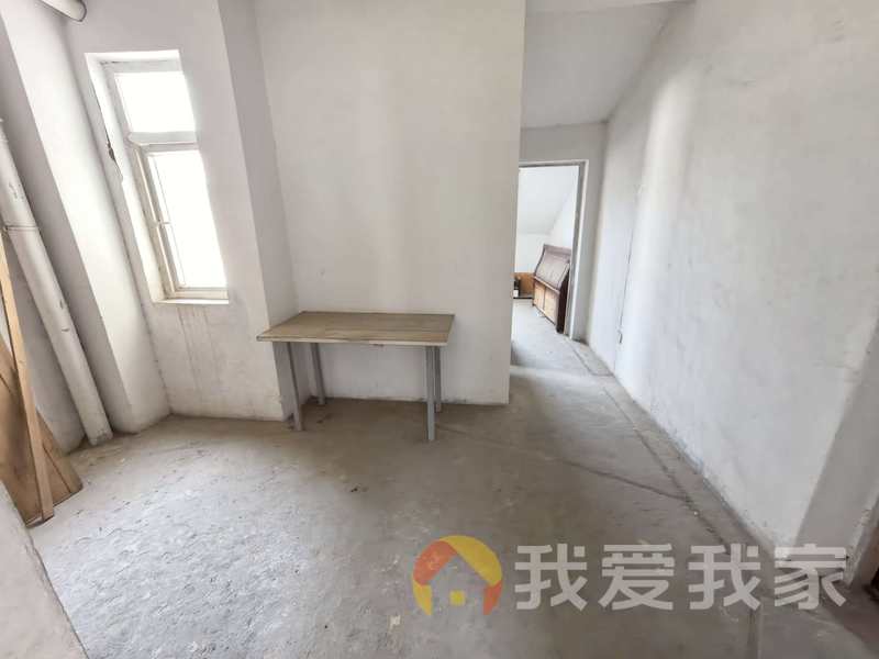 康桥绿城C区 南北通透，采光好 视野好，诚心出售