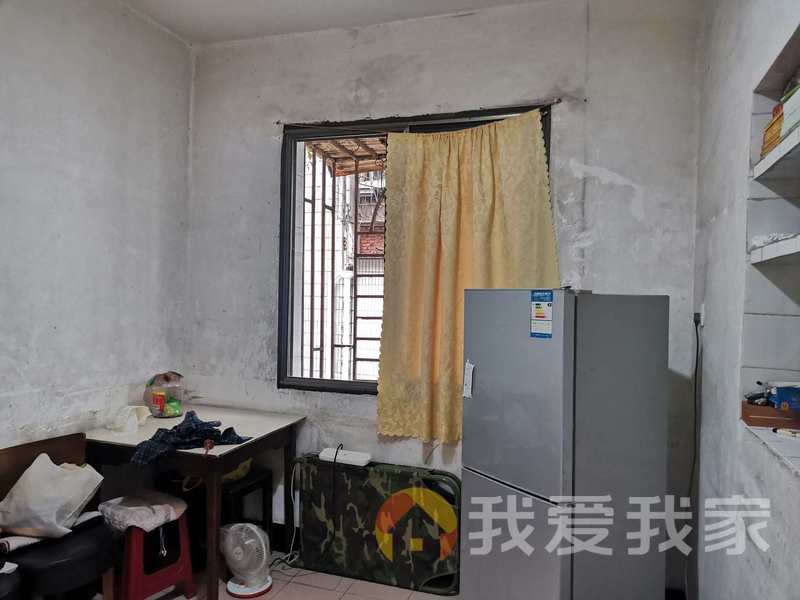 土地庙 南北通透，采光好 视野好，诚心出售