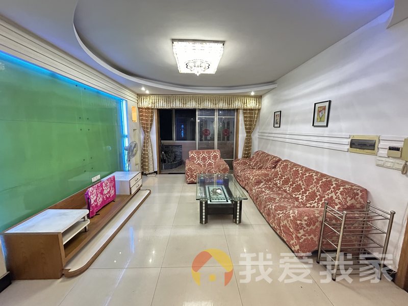 南昌我爱我家玉河明珠住宅 南北通透，采光好 装修好，环镜优美 视野好，诚心出售