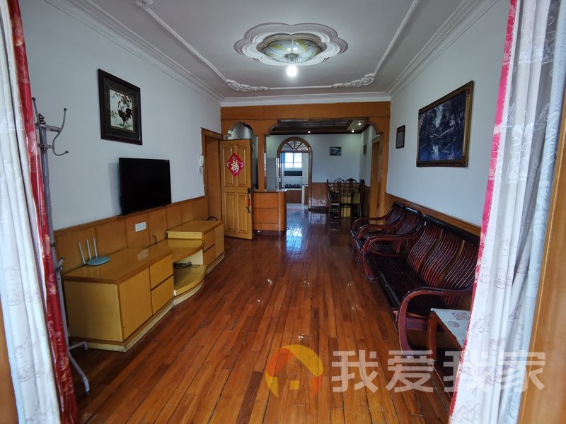 岔道口西路邮电宿舍(电信宿舍) 南北通透，采光好 近地铁 视野好，诚心出售