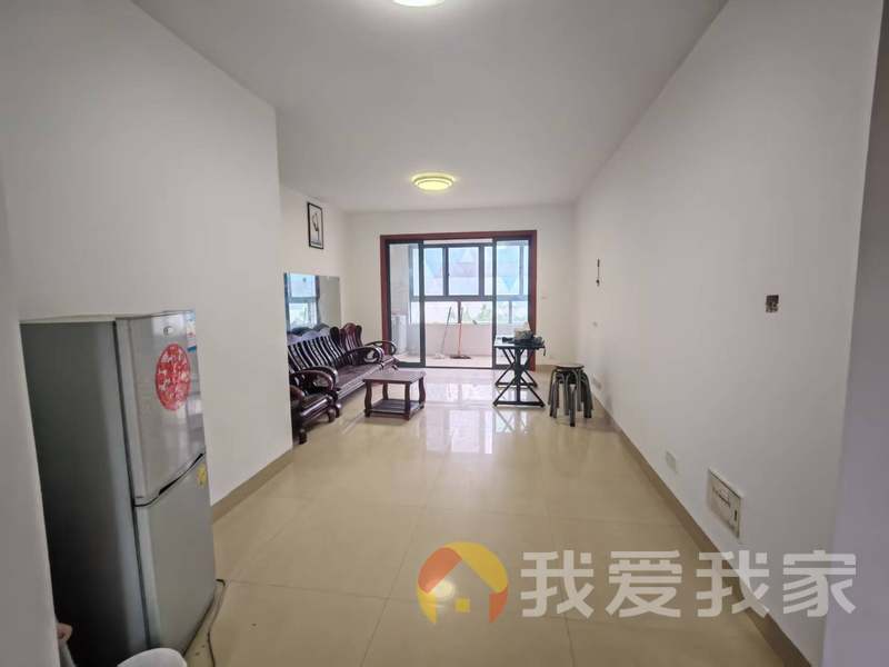 南昌我爱我家方大上上城 南北通透，采光好 近地铁 中间楼层