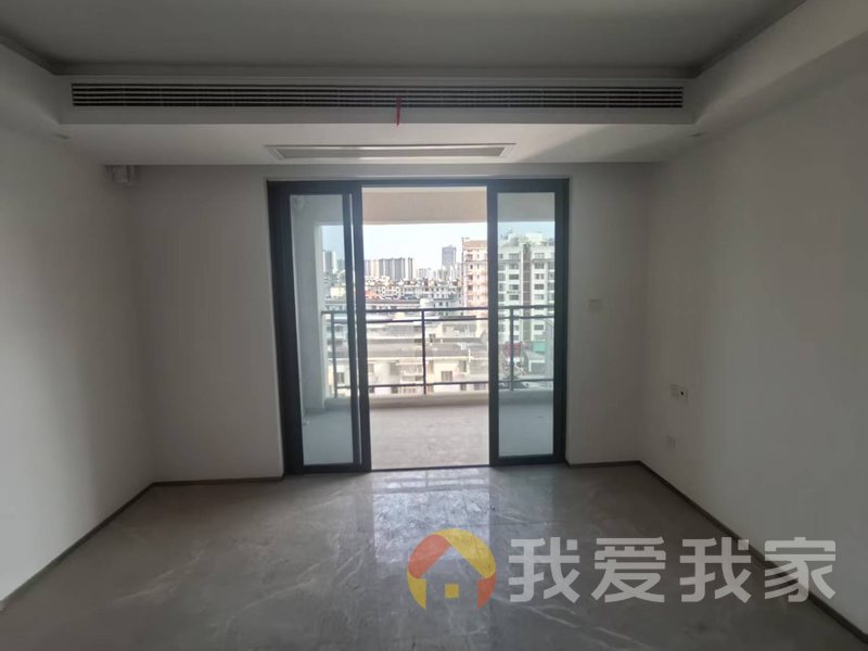南旅嘉福里(永泰小区)  南北通透，采光好 装修好，环镜优美 周边匹套完善，，出行方便