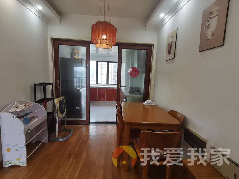 竑鼎福第 南北通透，采光好 装修好，环镜优美 视野好，诚心出租