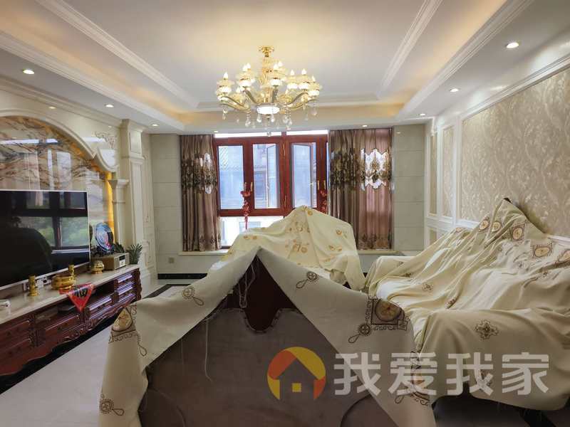 南昌我爱我家联发君领朝阳 南北通透，采光好 装修好，环镜优美 视野好，诚心出售