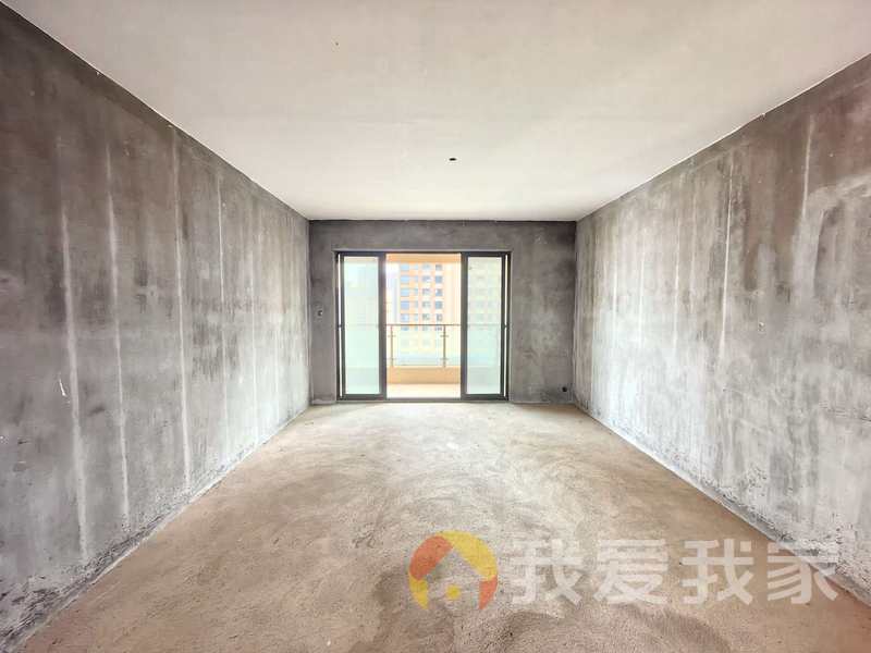 西站明珠 南北通透，采光好 中间楼层