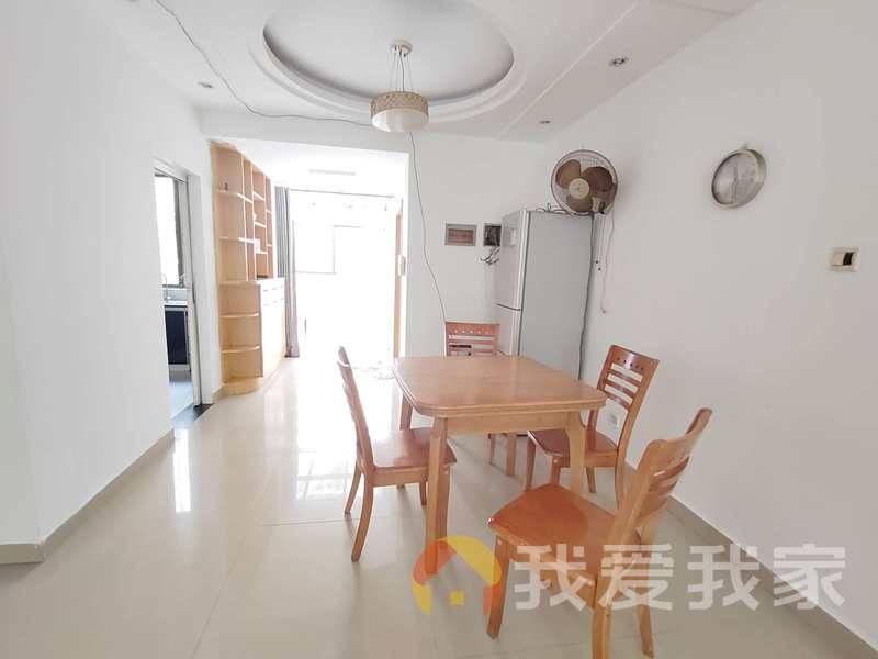 南昌我爱我家平安象湖风情 南北通透，采光好 装修好，环镜优美 视野好，诚心出售
