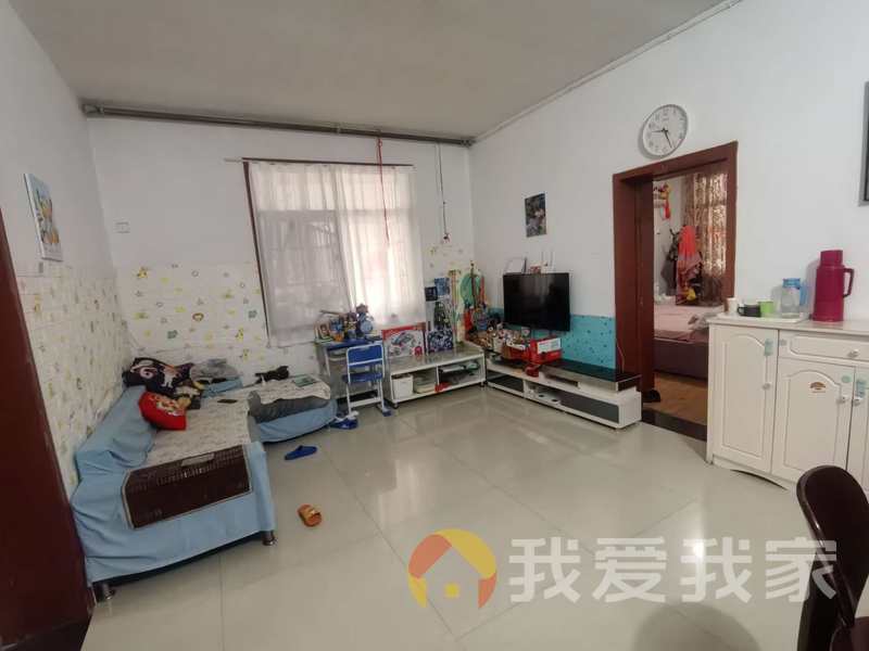 东濠街 南北通透，采光好 近地铁 视野好，诚心出售