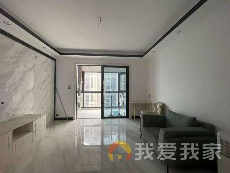 南昌我爱我家万达文化旅游城N区(十二区) 南北通透，采光好 装修好，环镜优美 近地铁 视野好，诚心出售