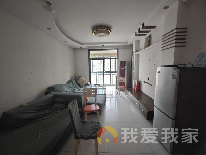 红谷滩精装两房，诚售