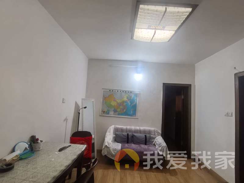 裘家厂 南北通透，采光好 装修好，环镜优美 视野好，诚心出售