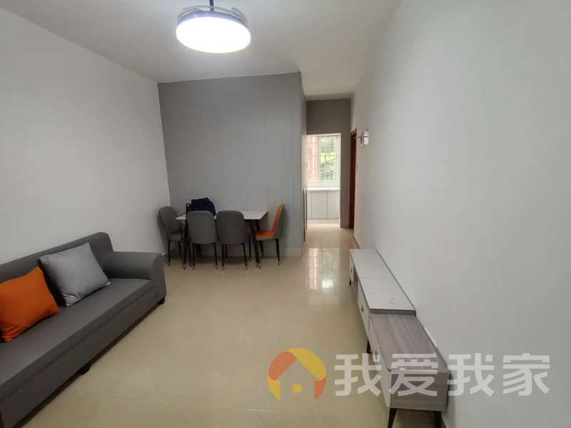 鸭子塘 南北通透，采光好 装修好，环镜优美 中间楼层