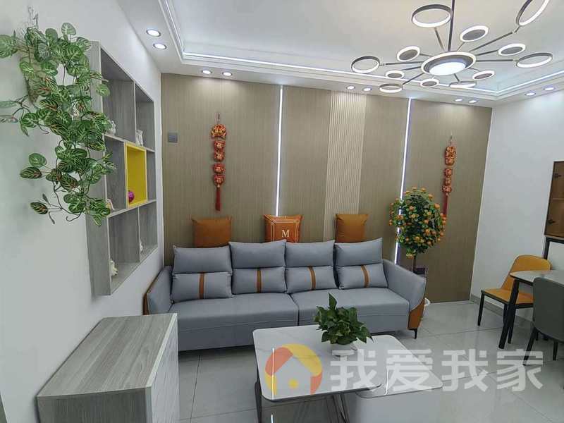 铁路三村 南北通透，采光好 装修好，环镜优美 视野好，诚心出租