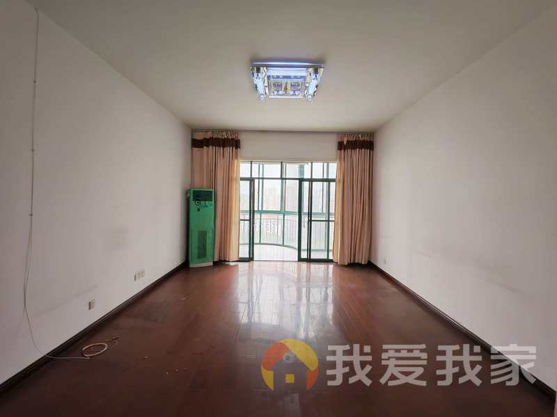 滨江怡景园江畔人家 南北通透，采光好 装修好，环镜优美 视野好，诚心出售