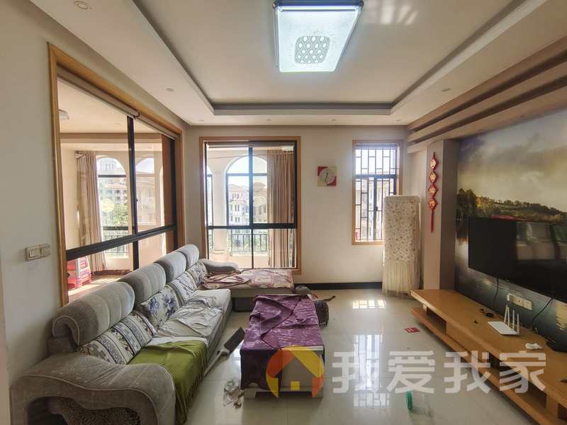 南昌我爱我家城开国际学园 南北通透，采光好 装修好，环镜优美 视野好，诚心出售