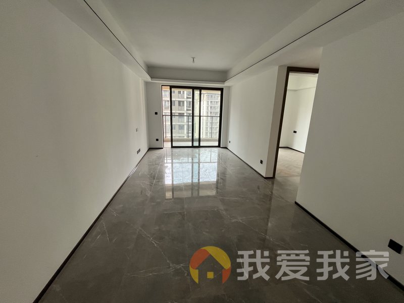 南昌我爱我家建发缦云 南北通透，采光好 装修好，环镜优美 中间楼层