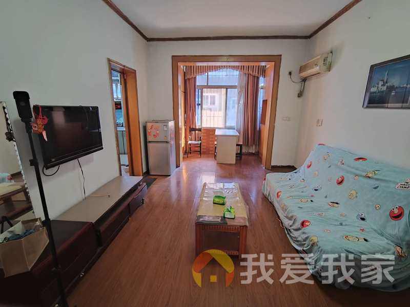 铁路三村 南北通透，采光好 视野好，诚心出租