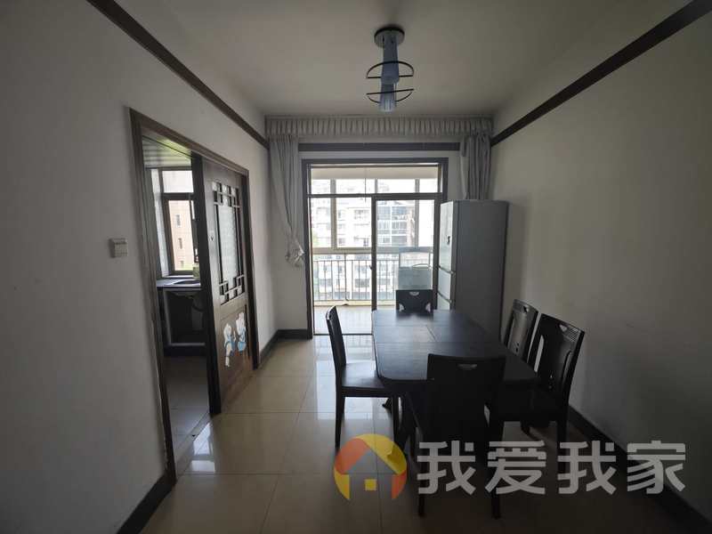 万达星城颐园南区 南北通透，采光好 装修好，环镜优美 近地铁 视野好，诚心出售