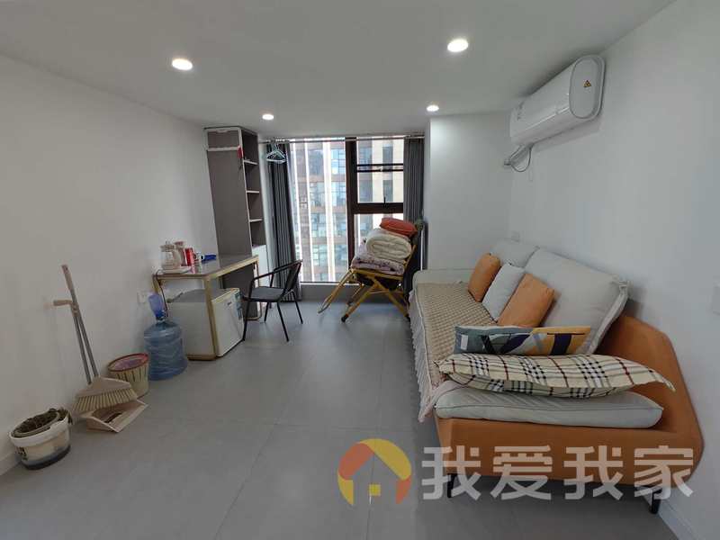 南昌我爱我家东汇后海 南北通透，采光好 装修好，环镜优美 视野好，诚心出售