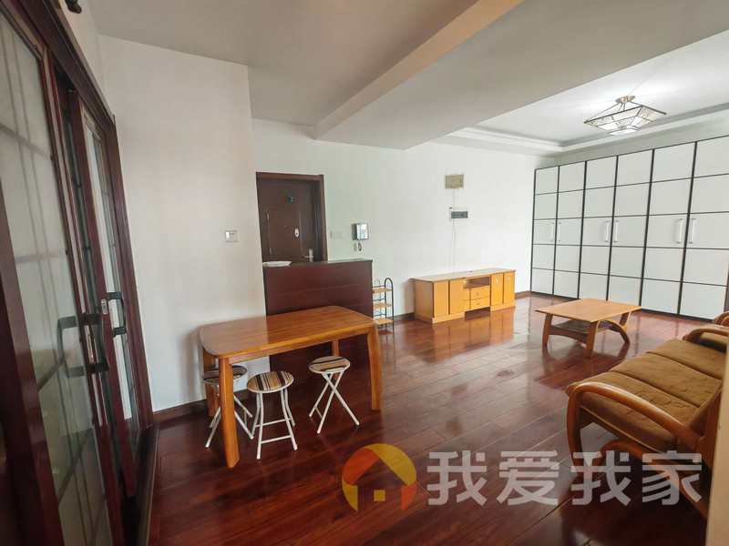 永外正街158号康嘉苑（康馨苑） 南北通透，采光好 装修好，环镜优美 近地铁 视野好，诚心出售