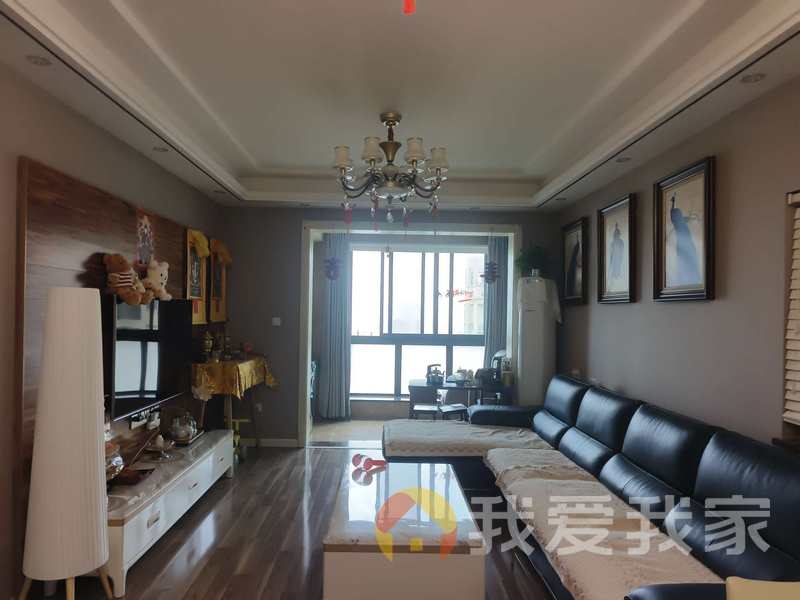 南昌我爱我家联发君领朝阳 南北通透，采光好 装修好，环镜优美 视野好，诚心出售