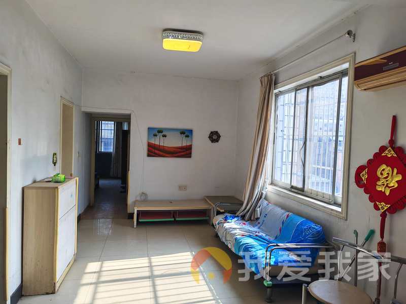 洪都新村 南北通透，采光好 装修好，环镜优美 近地铁 视野好，诚心出售