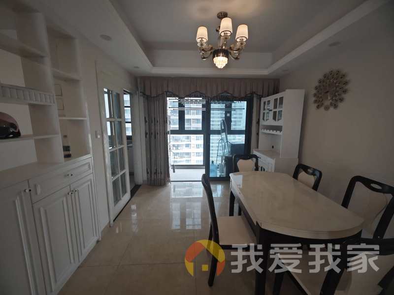 和正智汇谷 南北通透，采光好 装修好，环镜优美 中间楼层