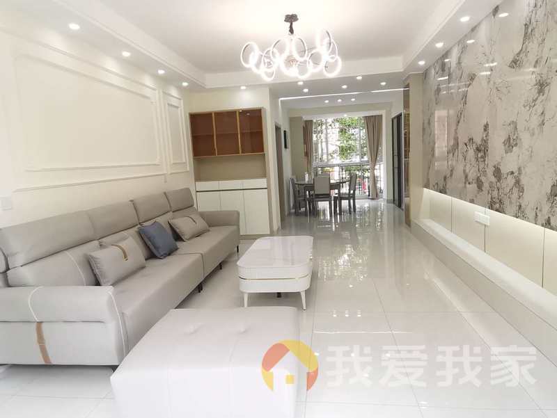 沿海丽水佳园 南北通透，采光好 装修好，环镜优美 视野好，诚心出售