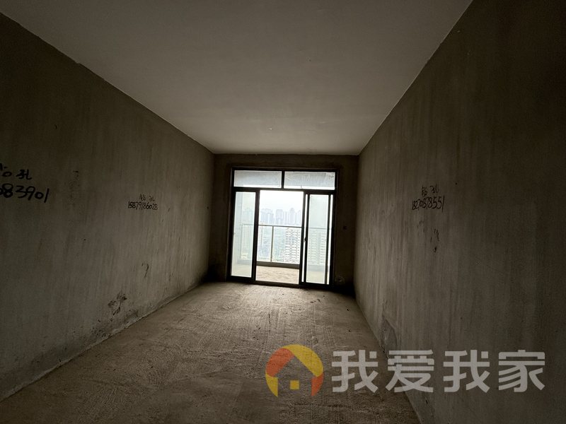 朝阳盈家荟 南北通透，采光好 近地铁 视野好，诚心出售