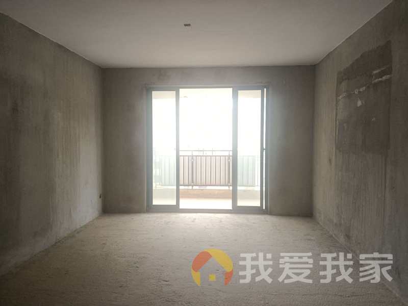 新建城A4区 南北通透，采光好 近地铁 视野好，诚心出售