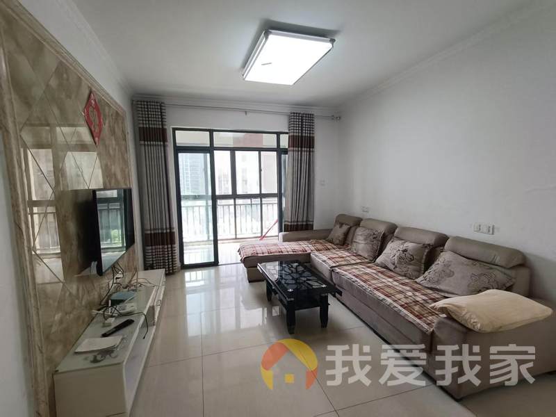 绿都温莎城堡 南北通透，采光好 装修好，环镜优美 近地铁 周边匹套完善，，出行方便