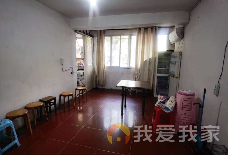 桃苑二区 南北通透，采光好 周边匹套完善，，出行方便
