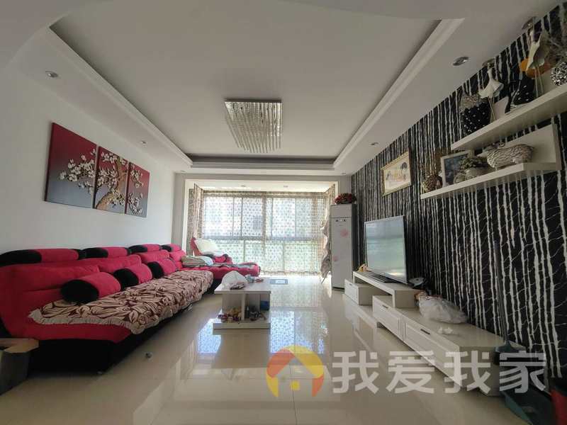 南昌我爱我家莱茵半岛花园 南北通透，采光好 装修好，环镜优美 近地铁 视野好，诚心出售