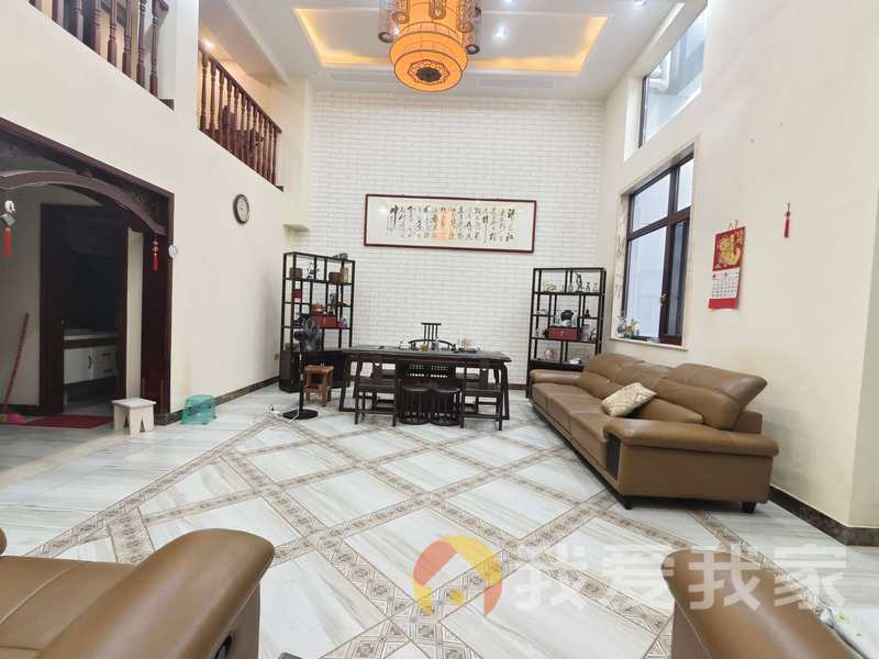 南昌我爱我家联发君悦湖 南北通透，采光好 装修好，环镜优美 视野好，诚心出售