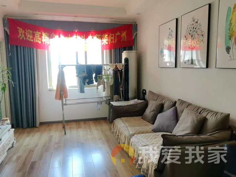 东书院街 南北通透，采光好 装修好，环镜优美 中间楼层