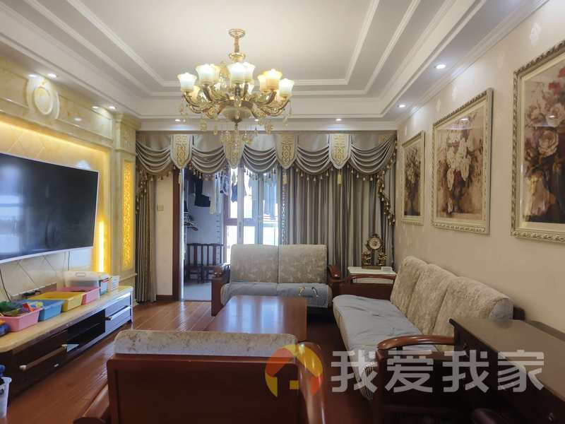 南昌我爱我家世茂大观南苑 南北通透，采光好 装修好，环镜优美 视野好，诚心出售