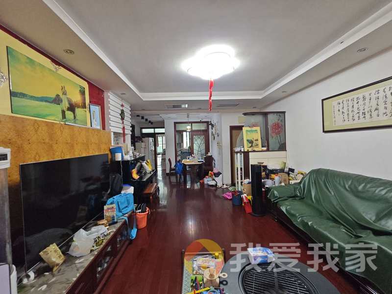南昌我爱我家玉河明珠住宅 南北通透，采光好 装修好，环镜优美 视野好，诚心出售