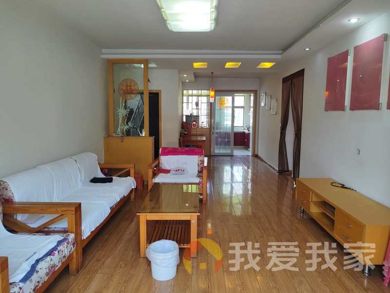 平安象湖风情 南北通透，采光好 装修好，环镜优美 视野好，诚心出租