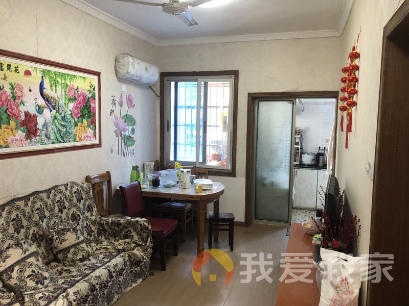 江纺住宅一区 南北通透，采光好 视野好，诚心出售