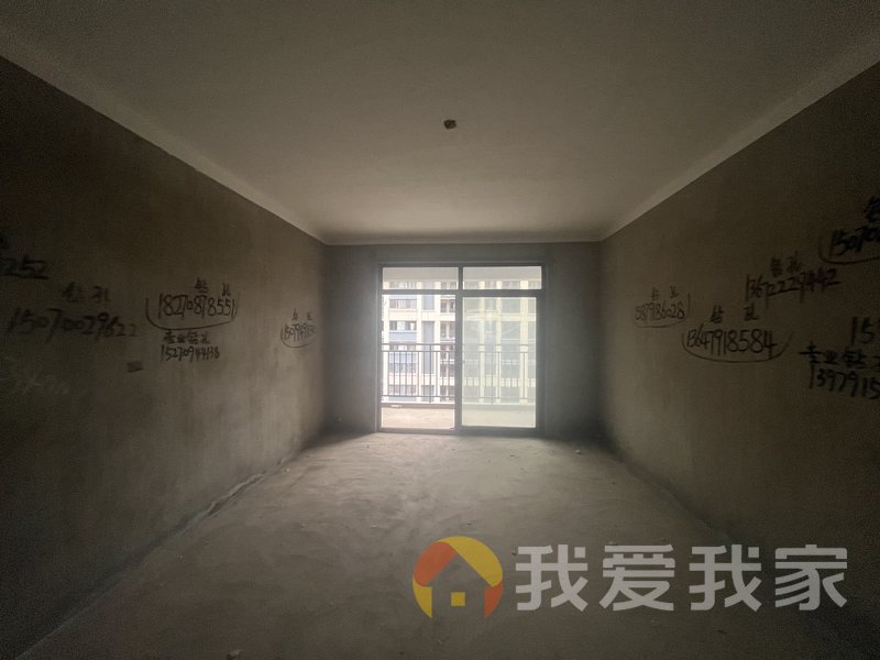 南昌我爱我家银亿上尚城五-2期云锦 南北通透，采光好 视野好，诚心出售