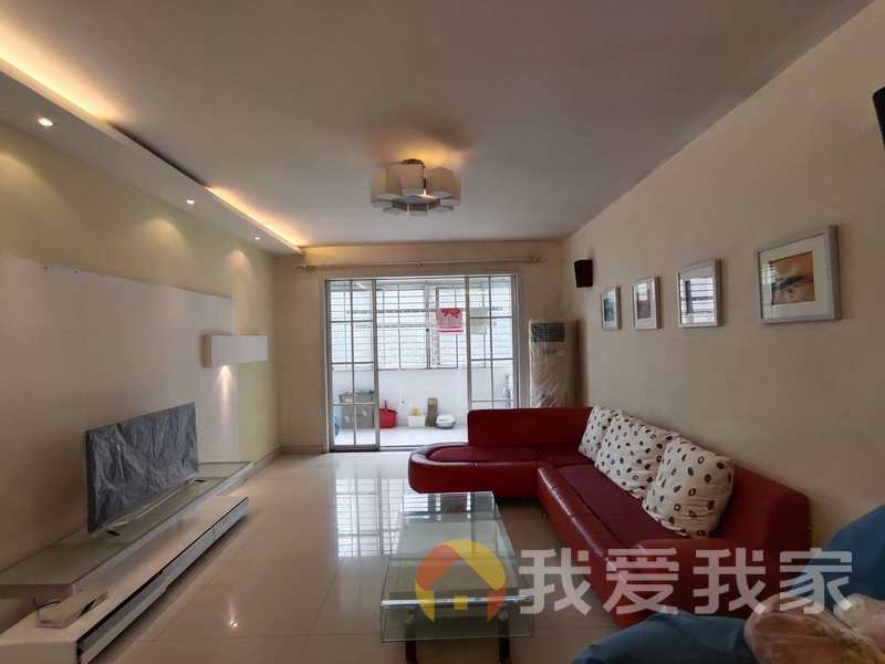 玉河明珠住宅 南北通透，采光好 装修好，环镜优美 中间楼层