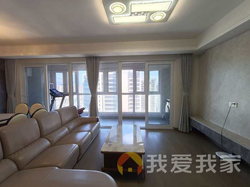 南昌我爱我家万科天空之城北区（二期） 南北通透，采光好 装修好，环镜优美 视野好，诚心出售