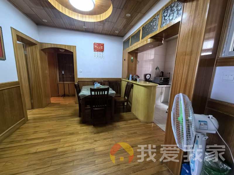 建工集团 南北通透，采光好 近地铁 视野好，诚心出售