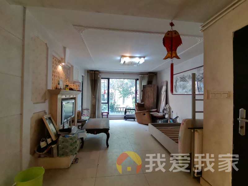 万科四季花城北区嘉兰苑 南北通透，采光好 装修好，环镜优美 近地铁 周边匹套完善，，出行方便