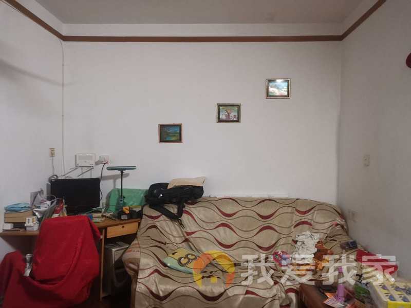 农药厂宿舍(深圳农贸市场小区) 南北通透，采光好 装修好，环镜优美 视野好，诚心出售