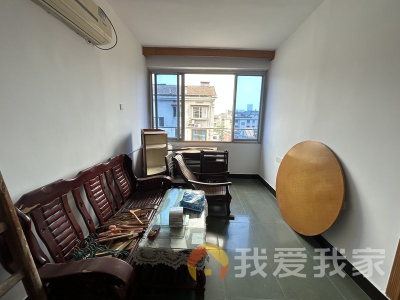 南昌我爱我家丁公路南柴宿舍 南北通透，采光好 近地铁 视野好，诚心出售
