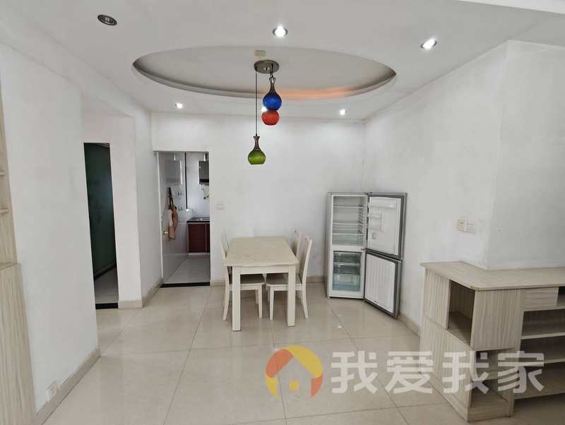 南昌我爱我家水岸皇庭 南北通透，采光好 装修好，环镜优美 中间楼层